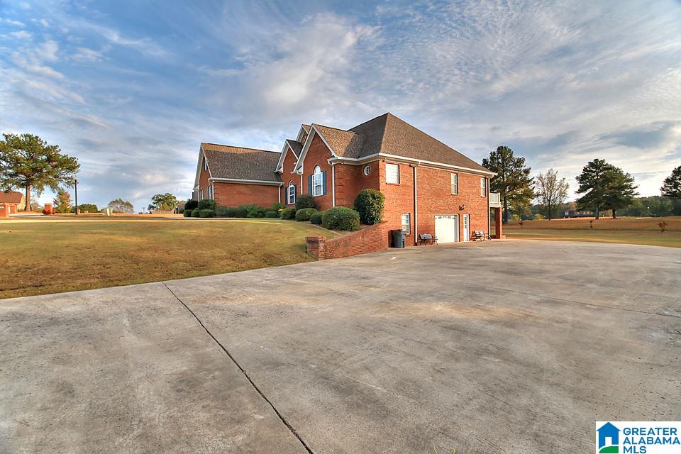 54 Valleyview Drive Jasper, AL 35504 - Photo 2 of 23