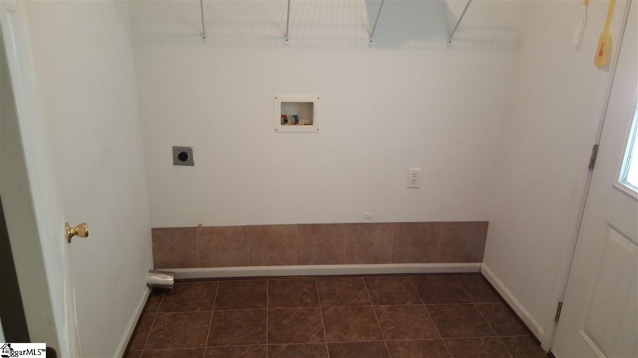 210 Gray Circle Fountain Inn, SC 29644 - Photo 14 of 19 Gallery Image 14