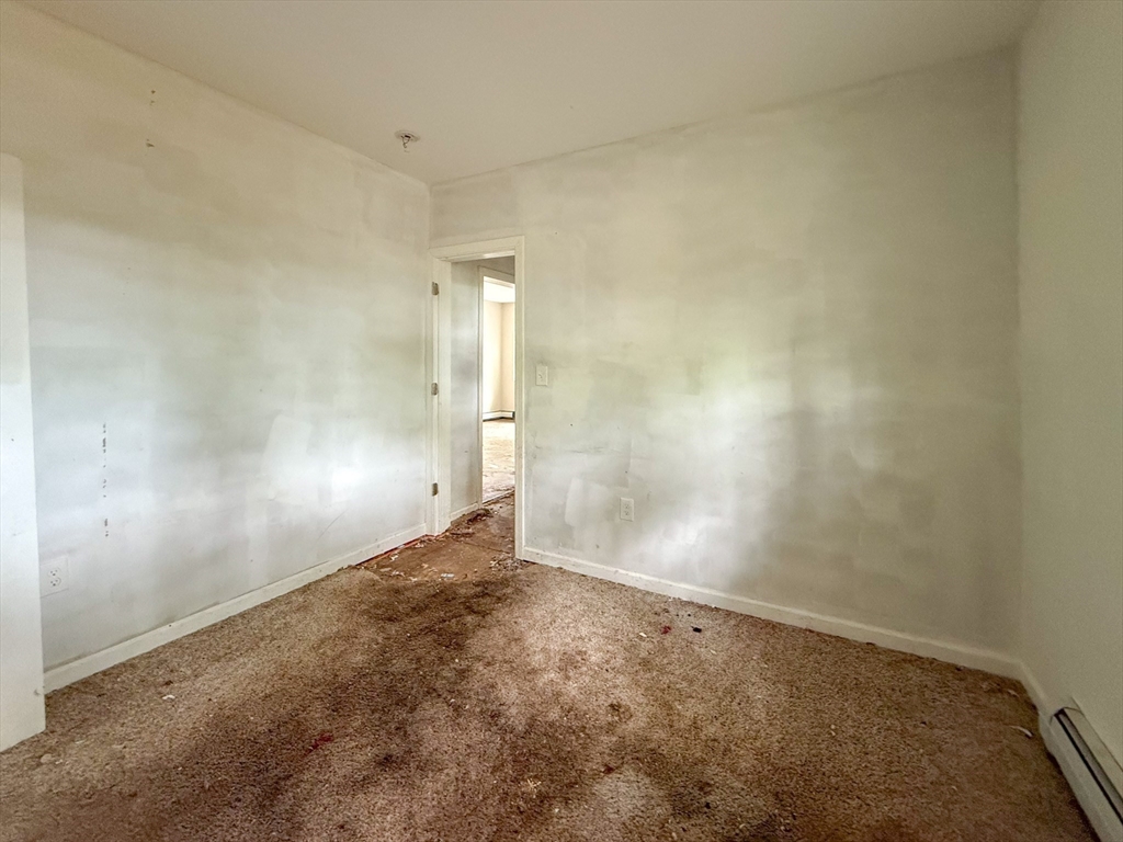 23 Eldert Street Springfield, MA 01109 - Photo 15 of 27 a view of an empty room