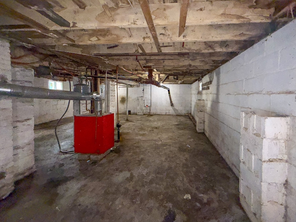 23 Eldert Street Springfield, MA 01109 - Photo 27 of 27 a view of a garage