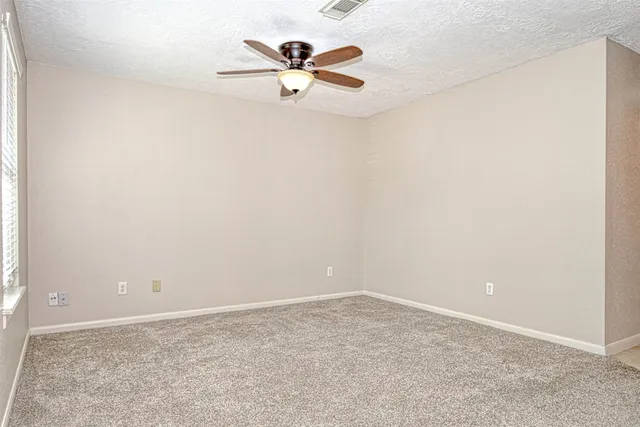 $1,550 | 518 Moore Street, Tomball, TX 77375