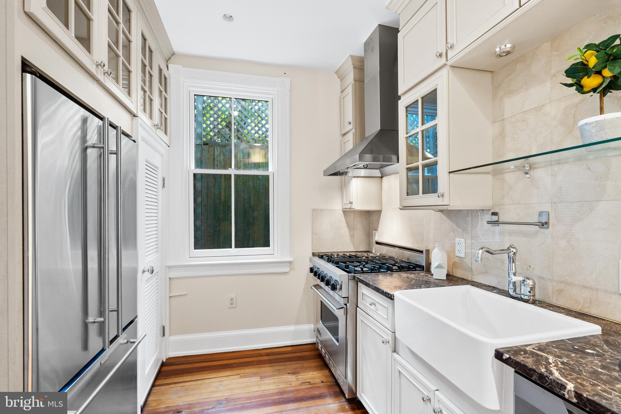 3411 P Street Northwest Washington, DC 20007 - Photo 6 of 32 Kitchen