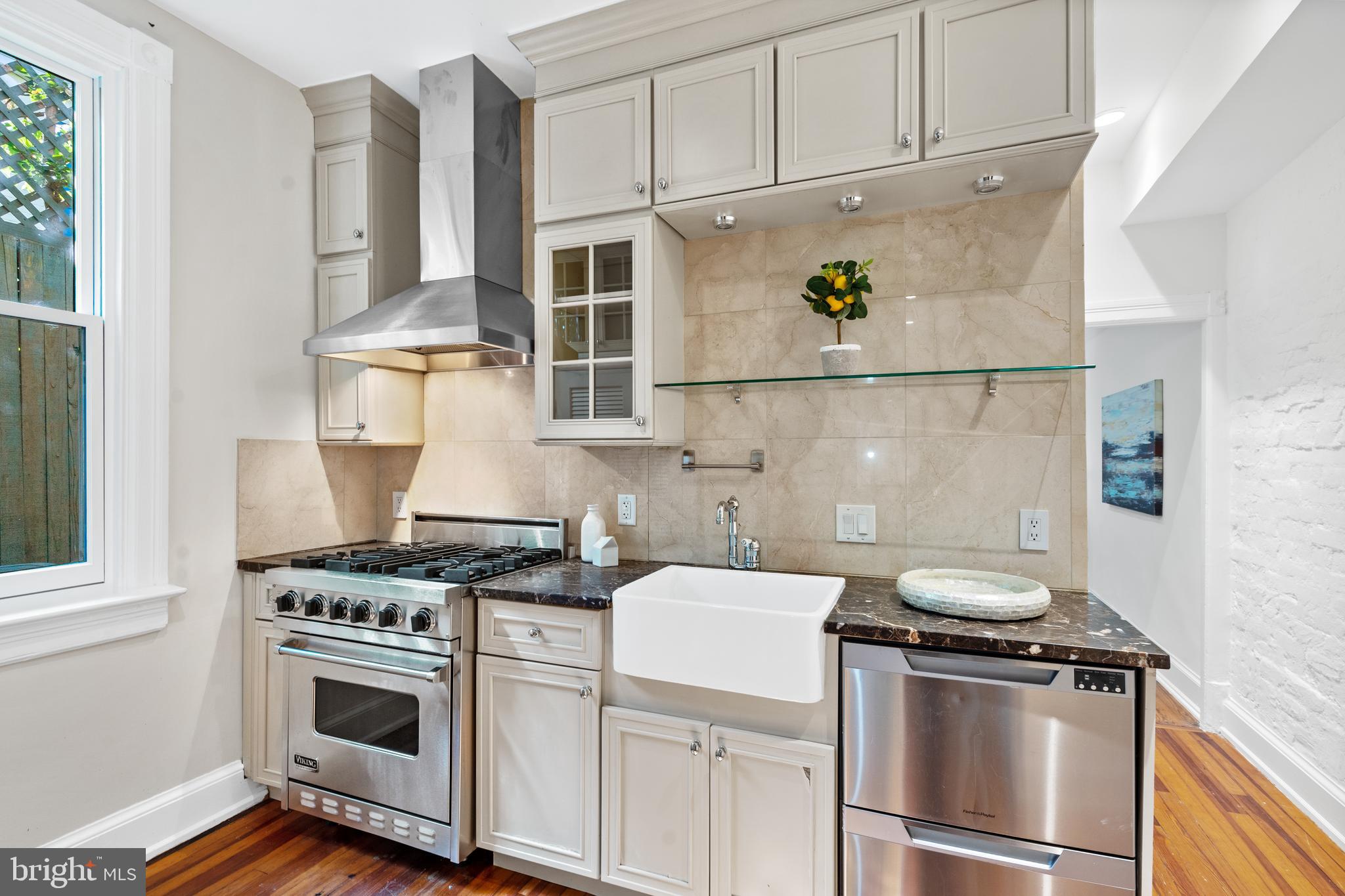 3411 P Street Northwest Washington, DC 20007 - Photo 7 of 32 Kitchen