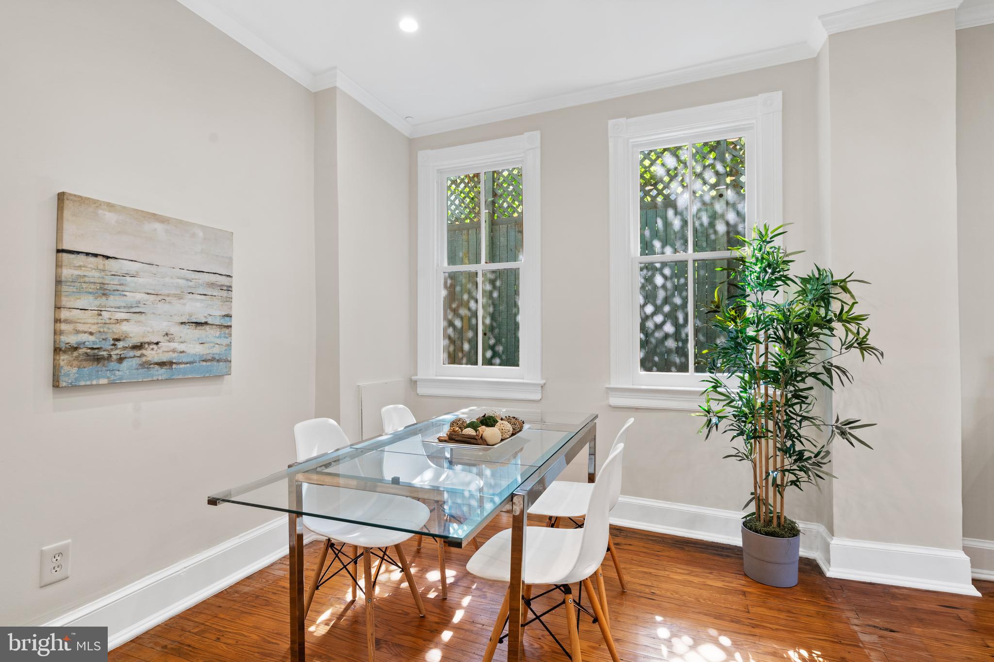 3411 P Street Northwest Washington, DC 20007 - Photo 10 of 32 Dining area
