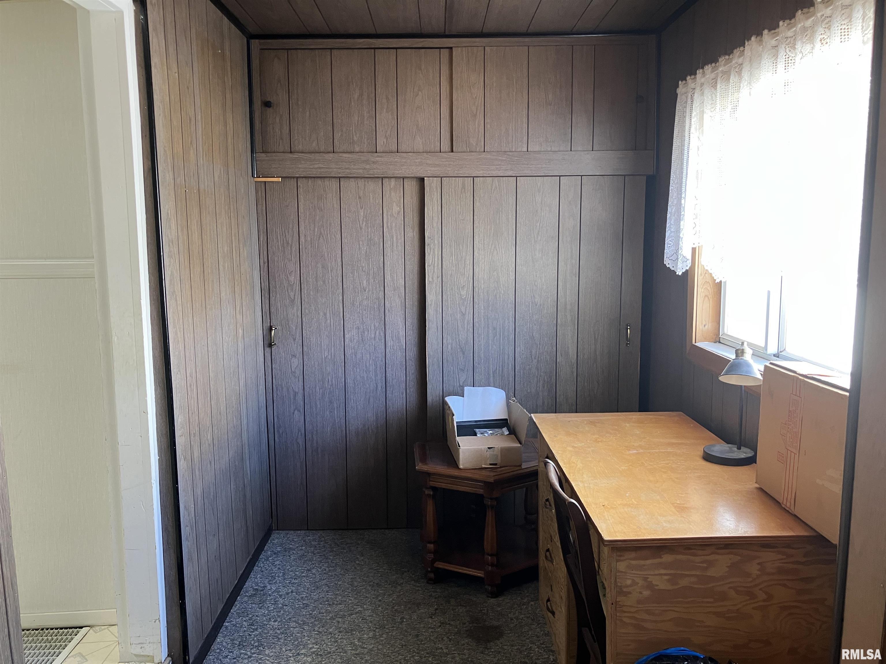 1010 Lake Street Kewanee, IL 61443 - Photo 10 of 31