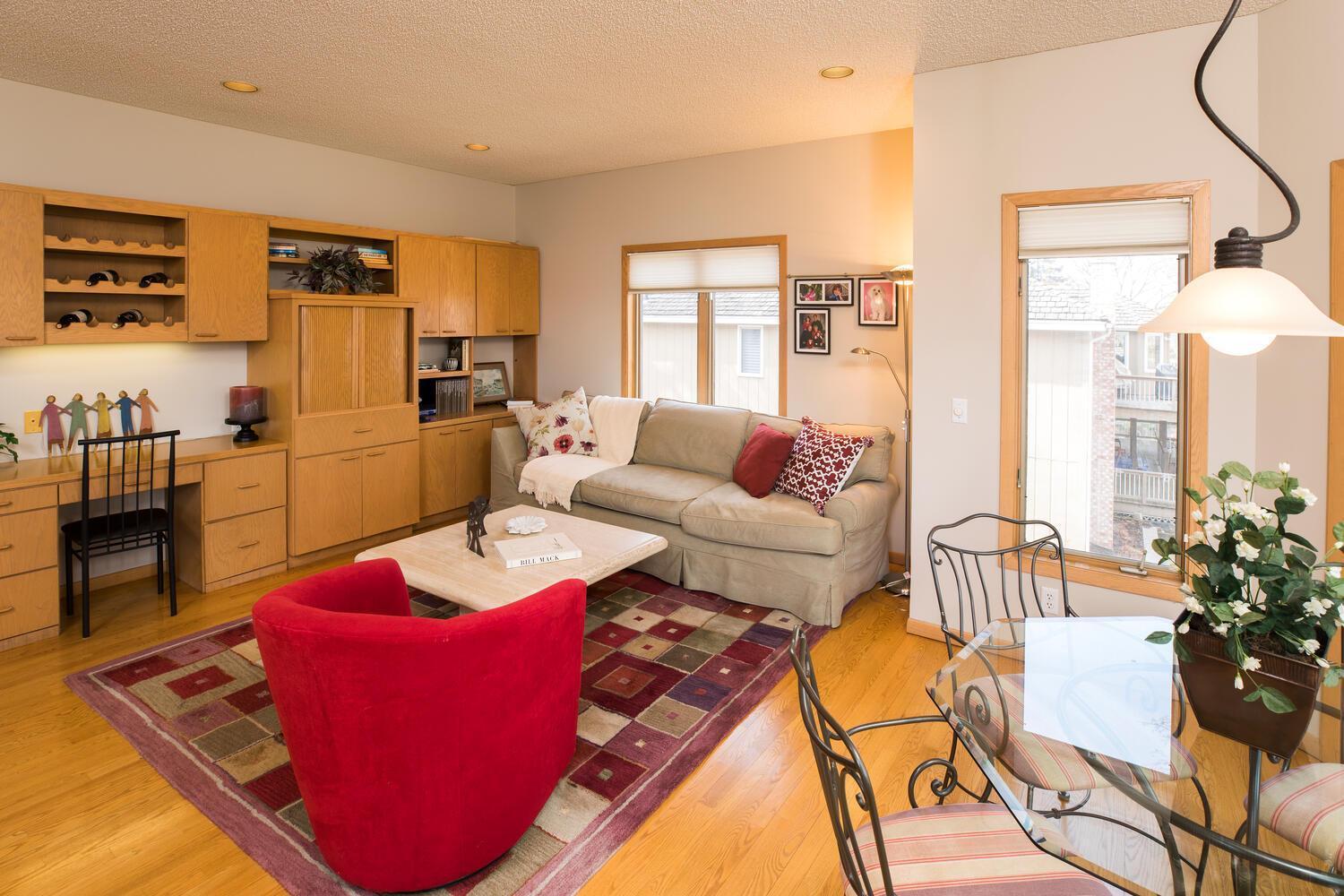 10842 Mt Curve Road Eden Prairie, MN 55347 - Photo 16 of 40 Gallery Image 16