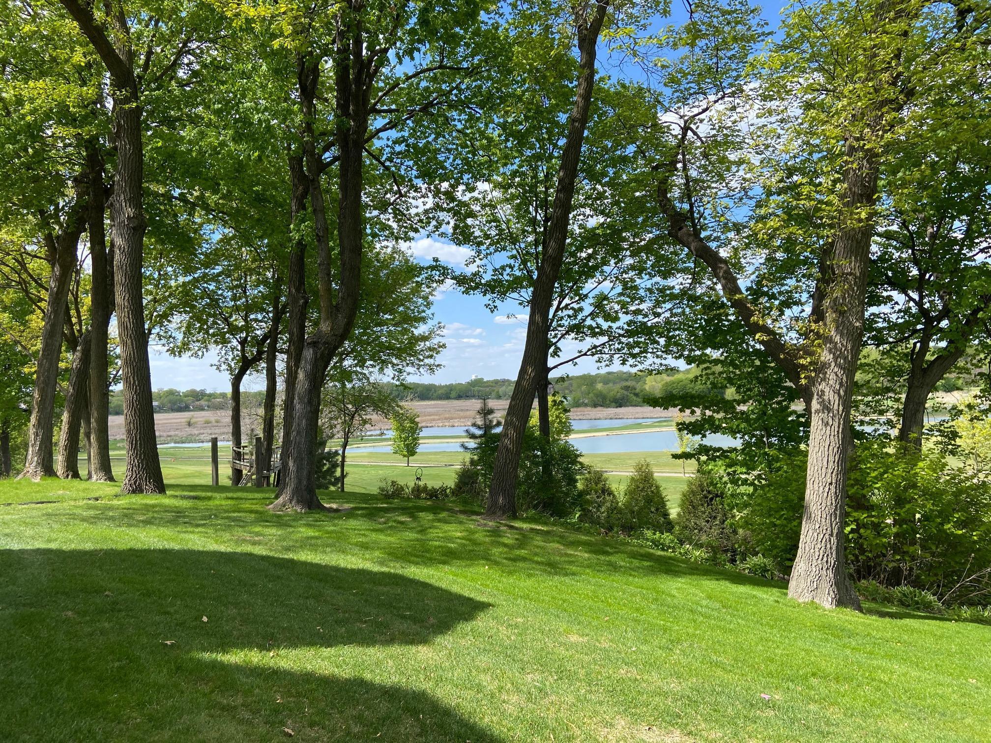 10842 Mt Curve Road Eden Prairie, MN 55347 - Photo 39 of 40 Gallery Image 39