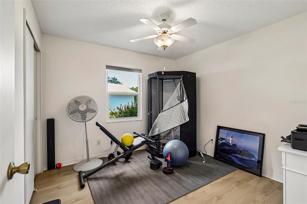 27131 Racquet Circle Leesburg, FL 34748 - Photo 12 of 26