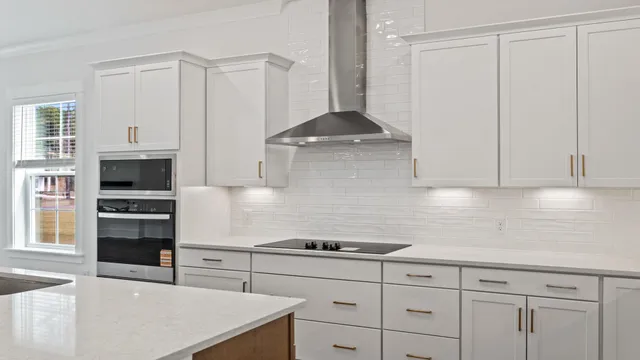 $959,990 | 9240 Blue Jay Lane, Awendaw, SC 29429