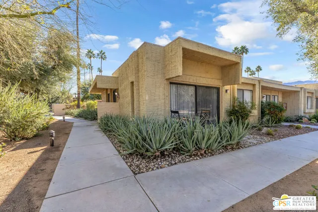 $485,000 | 5803 Los Santos Drive, Unit 19, Palm Springs, CA 92264