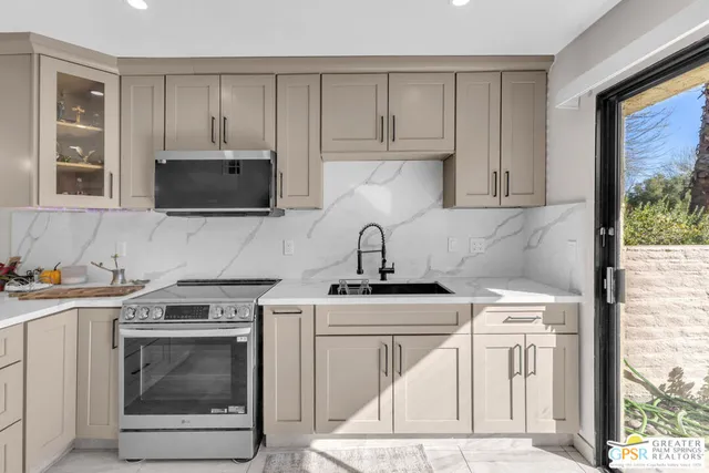 $485,000 | 5803 Los Santos Drive, Unit 19, Palm Springs, CA 92264