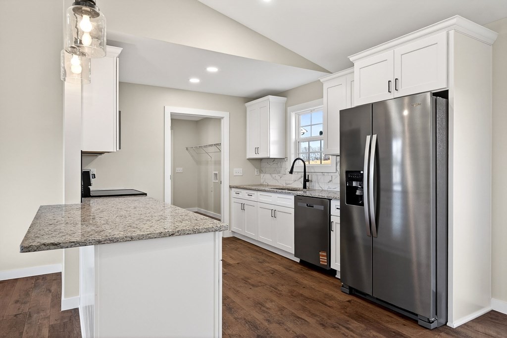 1054 Frank Anderson Road Sparta, TN 38583 - Photo 13 of 36