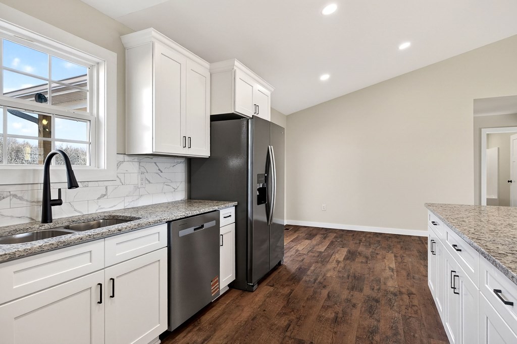 1054 Frank Anderson Road Sparta, TN 38583 - Photo 15 of 36