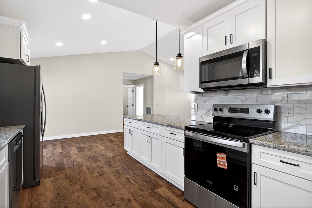 1054 Frank Anderson Road Sparta, TN 38583 - Photo 16 of 36