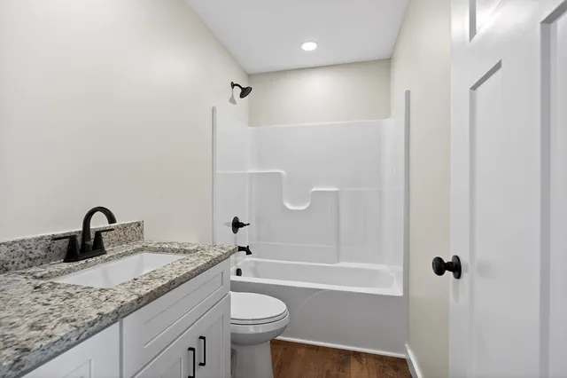 $309,000 | 1054 Frank Anderson Road, Sparta, TN 38583