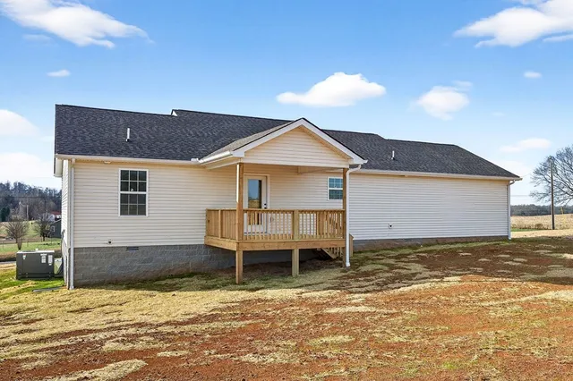 $309,000 | 1054 Frank Anderson Road, Sparta, TN 38583