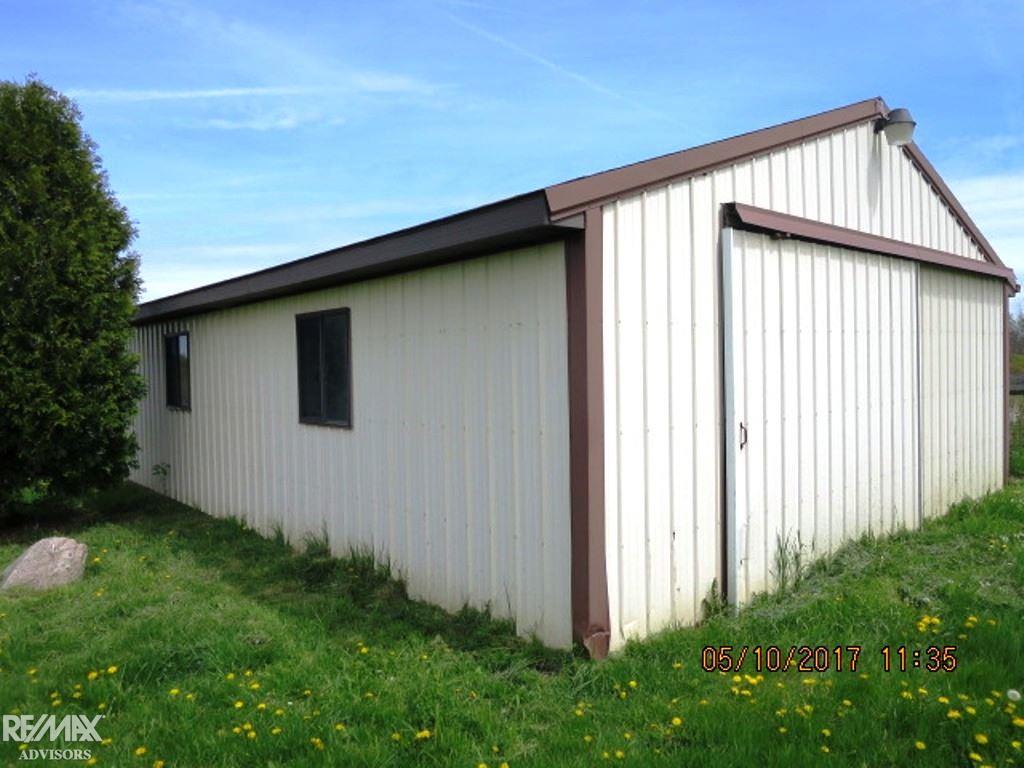 4350 Shutt Road Capac, MI 48014 - Photo 16 of 35