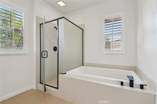 $1,589,999 | 21 Canoe, Irvine, CA 92618