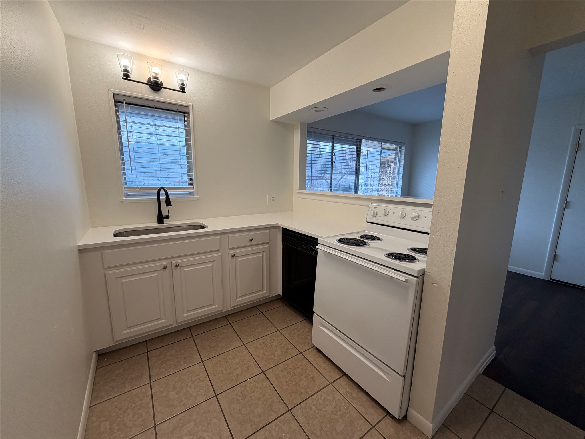 3304 Red River Street, Unit 206 Austin, TX 78705 - Photo 5 of 17