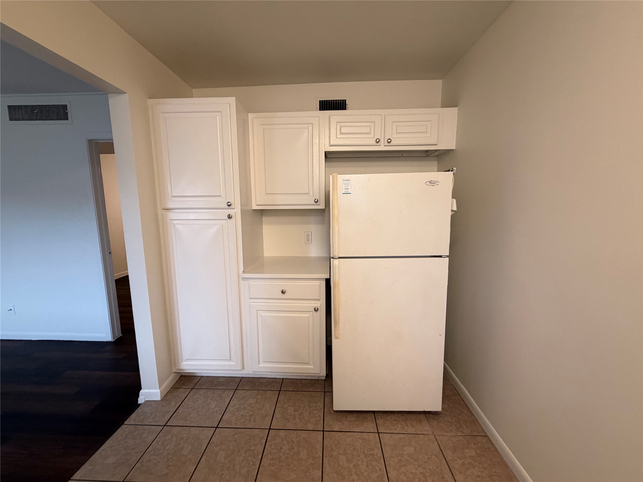 3304 Red River Street, Unit 206 Austin, TX 78705 - Photo 6 of 17