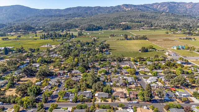 $850,000 | 1251 Garden Avenue, St. Helena, CA 94574