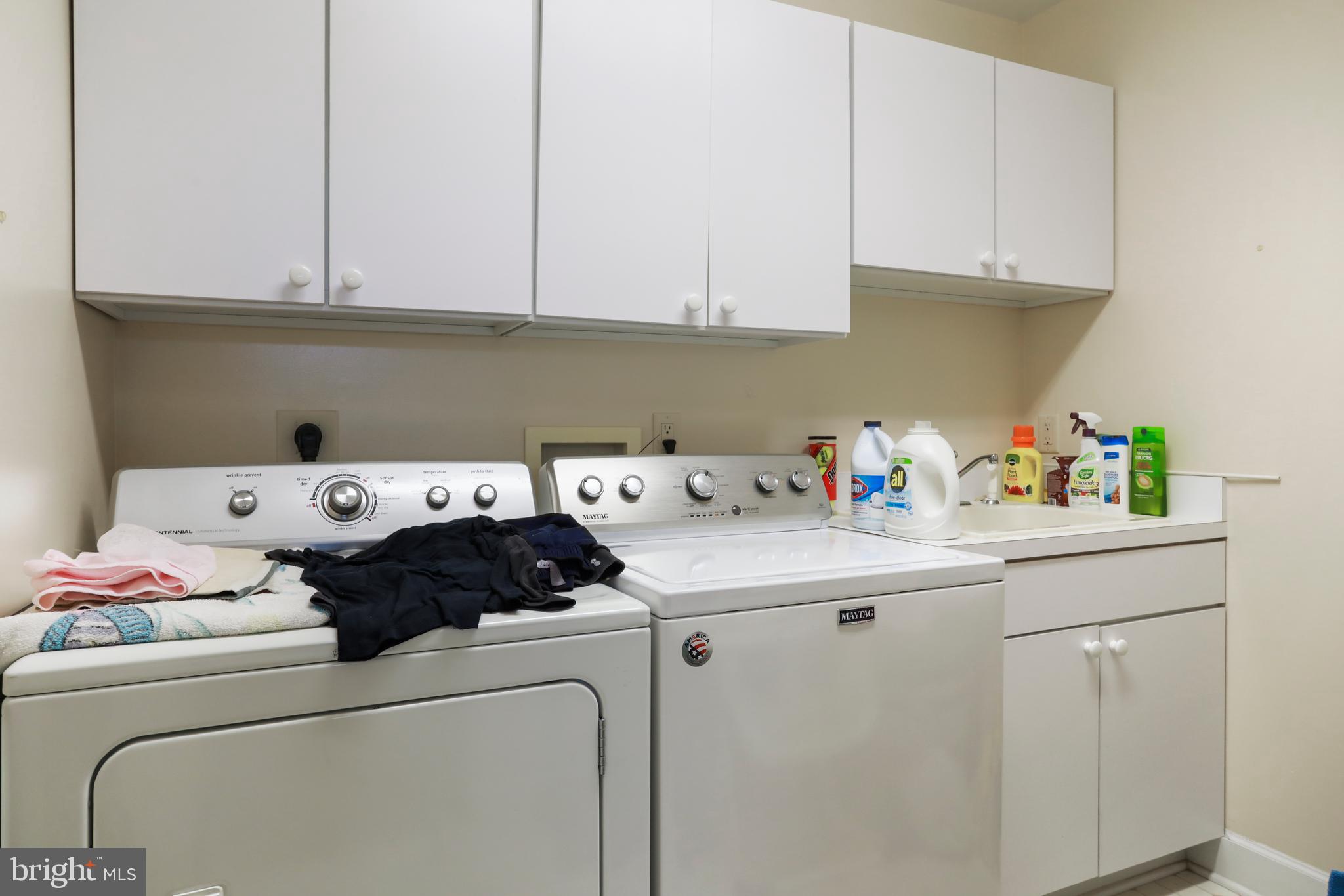 175 Maynard Lane Strasburg, VA 22657 - Photo 21 of 25 Laundry Room