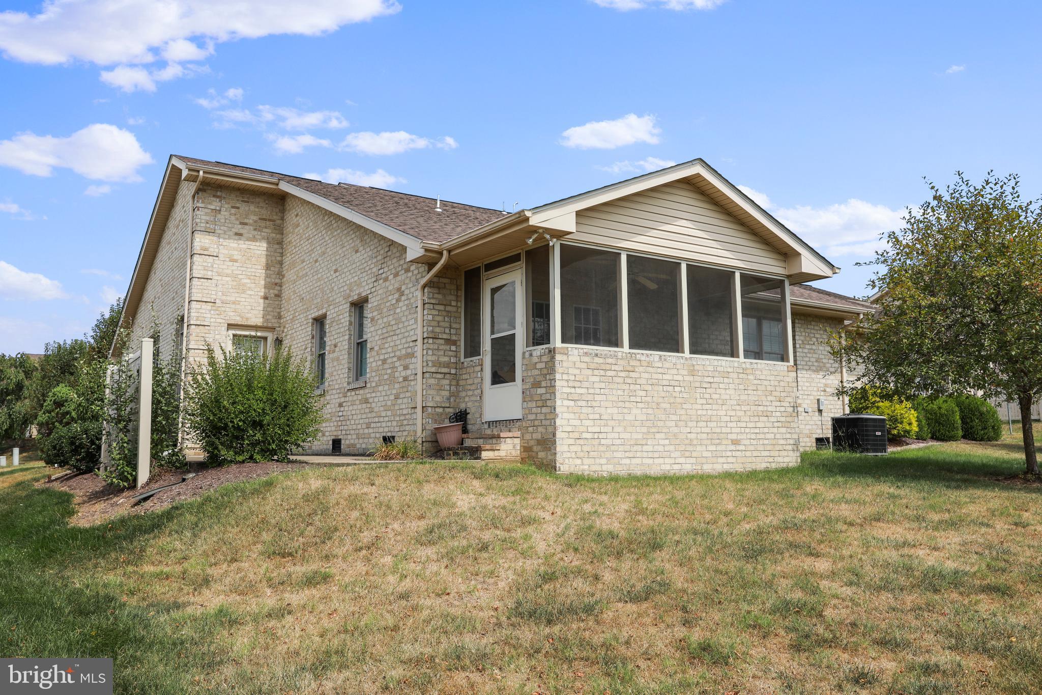 175 Maynard Lane Strasburg, VA 22657 - Photo 4 of 25