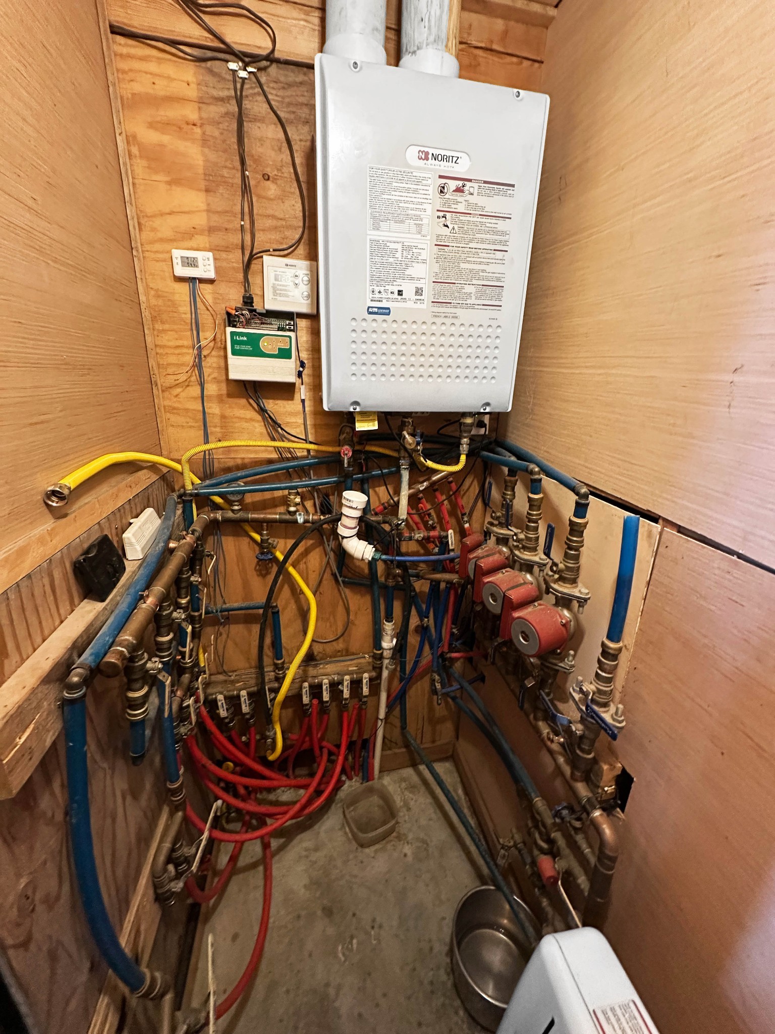 3172 Highway 76 Portland, TN 37148 - Photo 49 of 49 a picture of a room with gym equipment