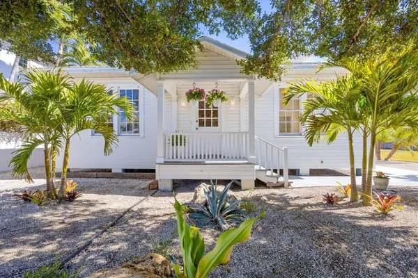 $5,750,000 | 260 Gilchrist Avenue, Boca Grande, FL 33921