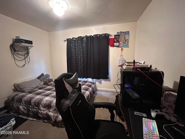 $1,000 | 1015 Hashim Drive, Opelousas, LA 70570