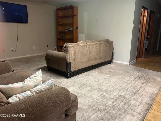 $1,000 | 1015 Hashim Drive, Opelousas, LA 70570