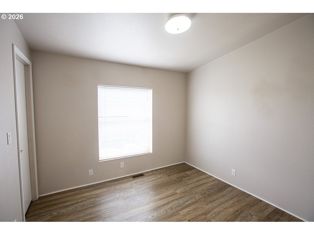 313 12th Street La Grande, OR 97850 - Photo 12 of 20