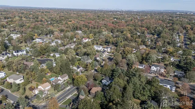 $995,000 | 3996 Park Avenue, Edison, NJ 08820