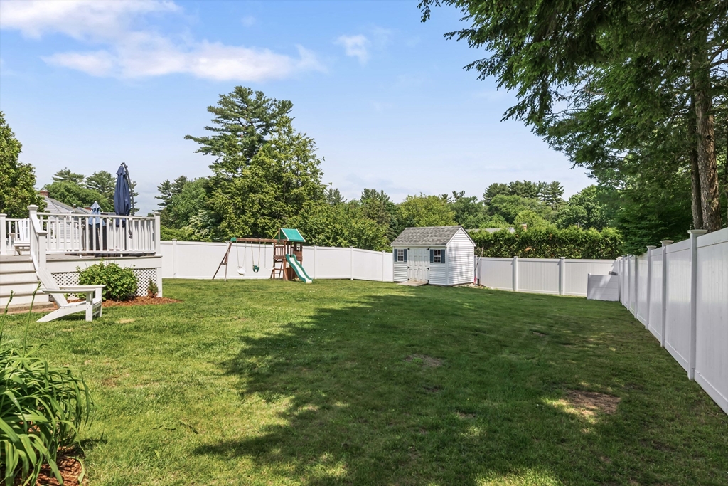22 Homestead Road Lynnfield, MA 01940 - Photo 29 of 30