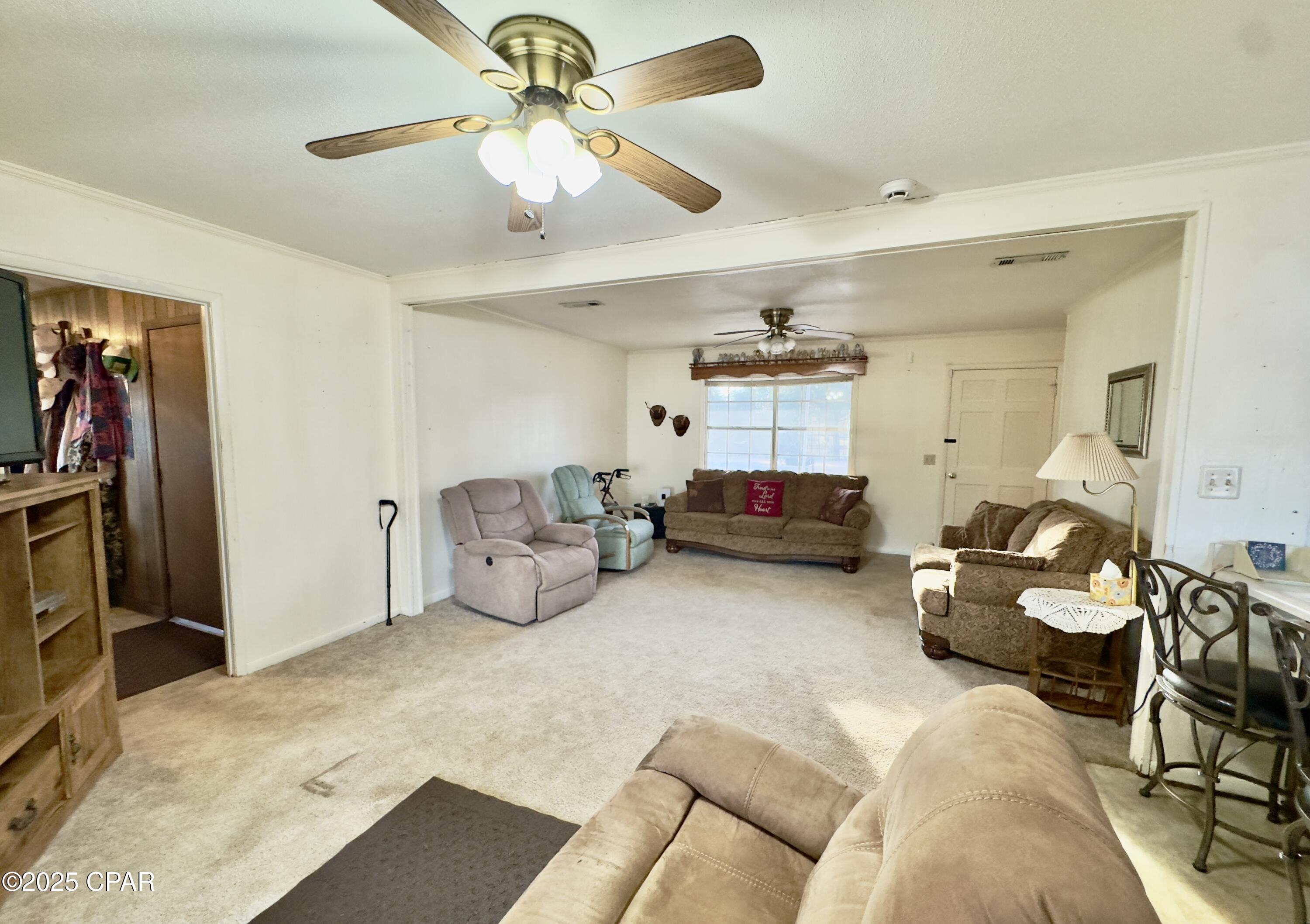 2386 Phillips Road Cottondale, FL 32431 - Photo 10 of 46