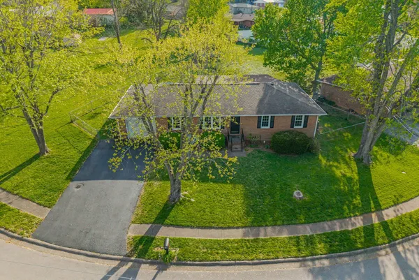 $239,900 | 3611 Bahama Drive, Hopkinsville, KY 42240