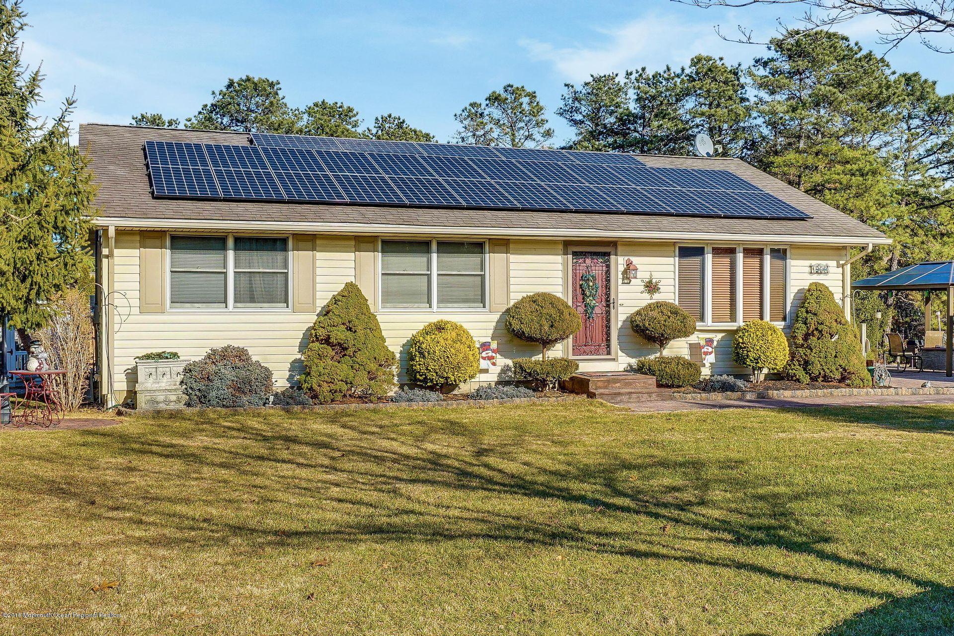1900 Delaware Avenue Whiting, NJ 08759 - Photo 5 of 81 pic 4