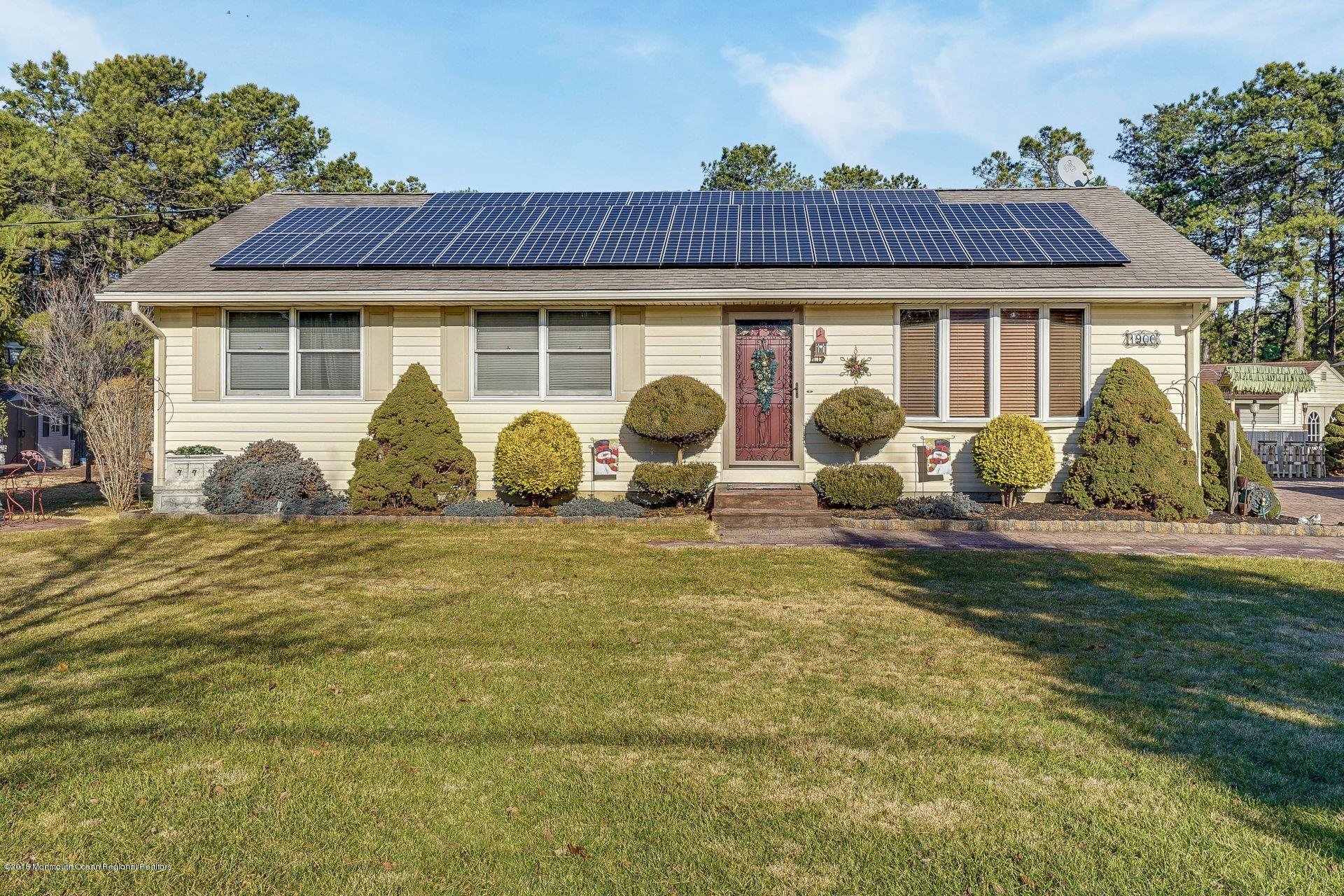 1900 Delaware Avenue Whiting, NJ 08759 - Photo 6 of 81 pic 5