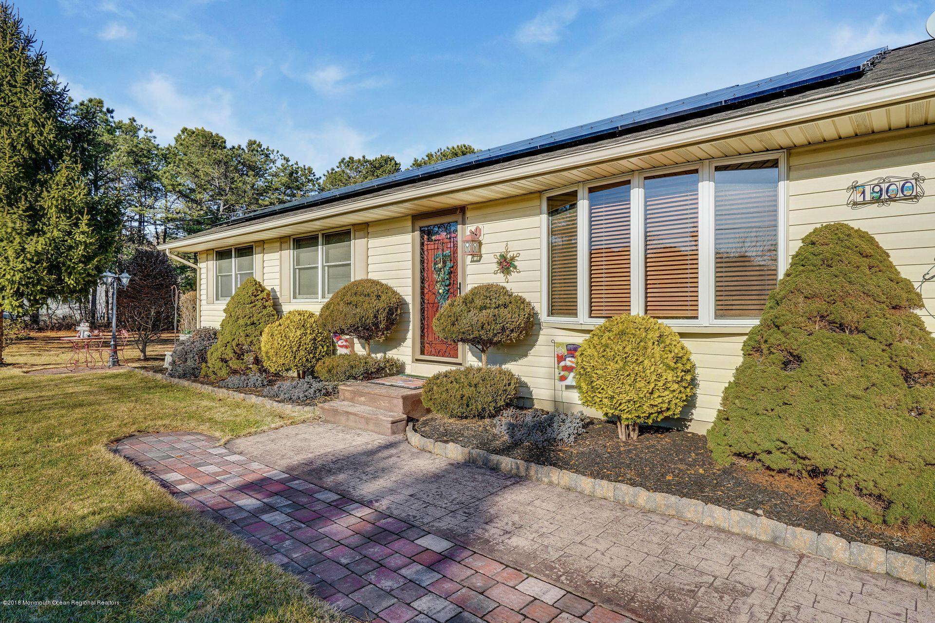 1900 Delaware Avenue Whiting, NJ 08759 - Photo 9 of 81 pic 8