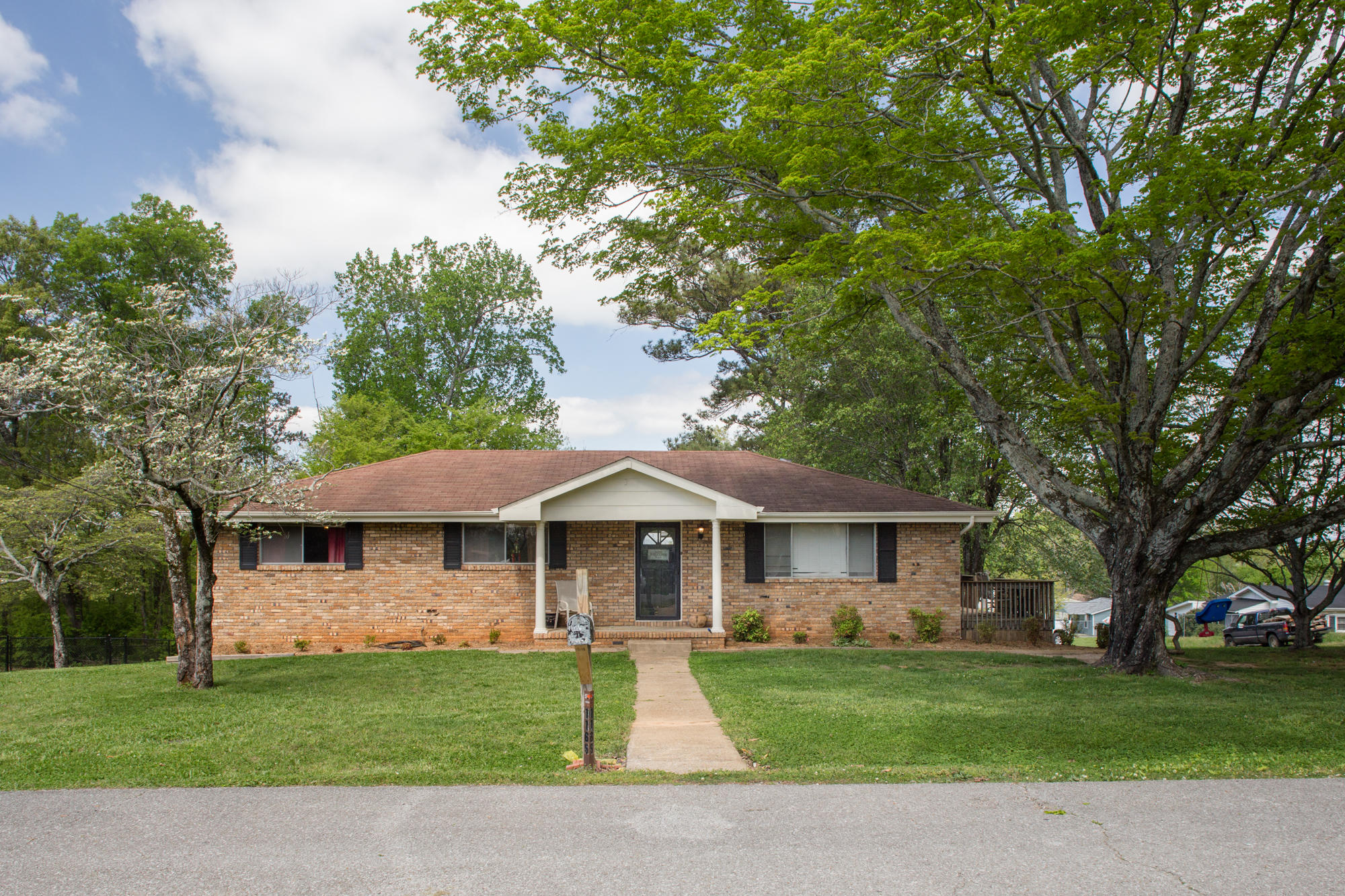 1165 Ridge Top Drive Chattanooga, TN 37421 - Photo 23 of 23 20180419_1165RidgeTop_160web