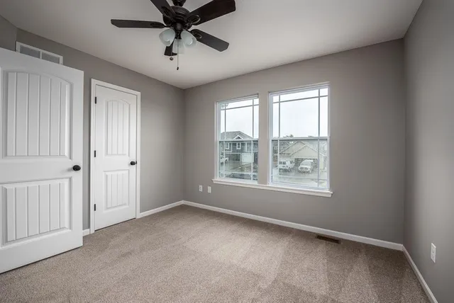 $419,950 | 930 168th Street, Basehor, KS 66007