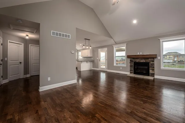 $419,950 | 930 168th Street, Basehor, KS 66007