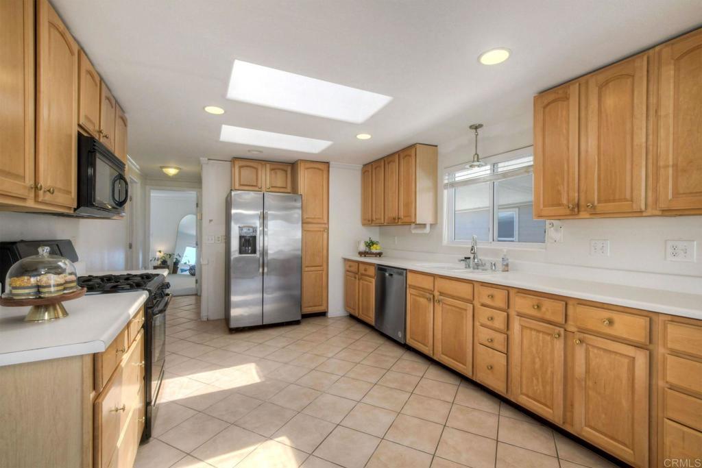 6610 Easy Street Carlsbad, CA 92011 - Photo 44 of 89