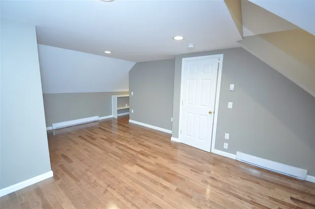 $1,400 | 16 Central Street, Unit 2A, Bristol, NH 03222