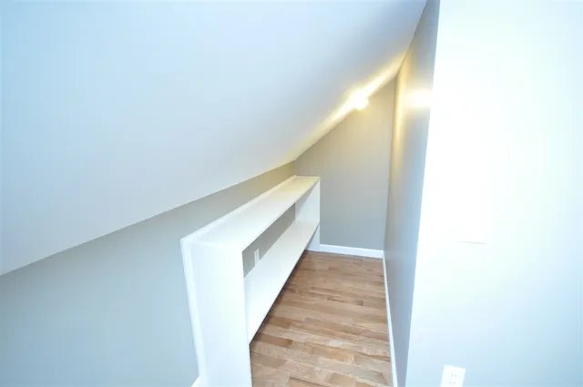 $1,400 | 16 Central Street, Unit 2A, Bristol, NH 03222