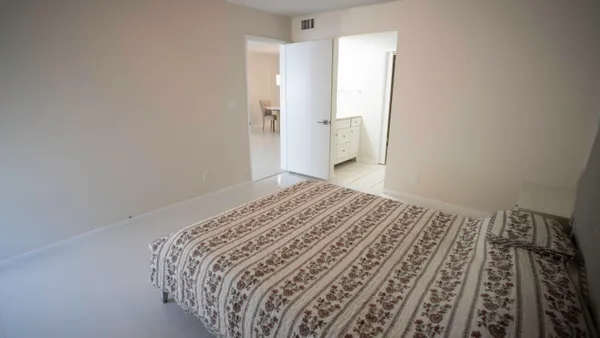 $2,500 | 9110 Fairbanks Lane, Unit 4, Boca Raton, FL 33496