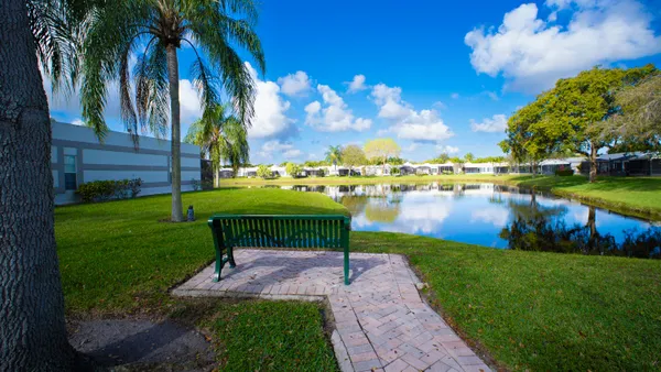 $2,500 | 9110 Fairbanks Lane, Unit 4, Boca Raton, FL 33496