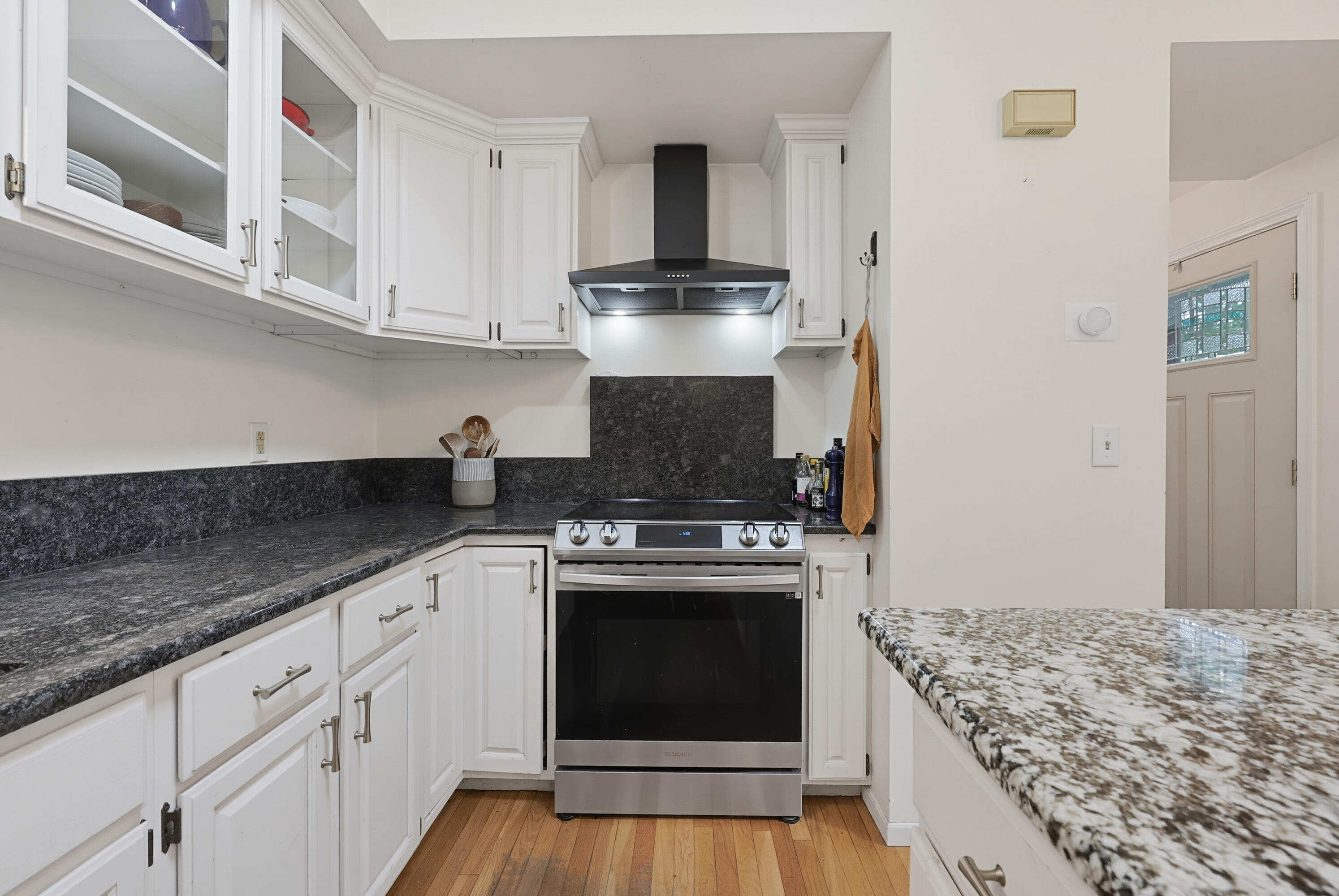 633 Harpswell Road Brunswick, ME 04011 - Photo 8 of 35