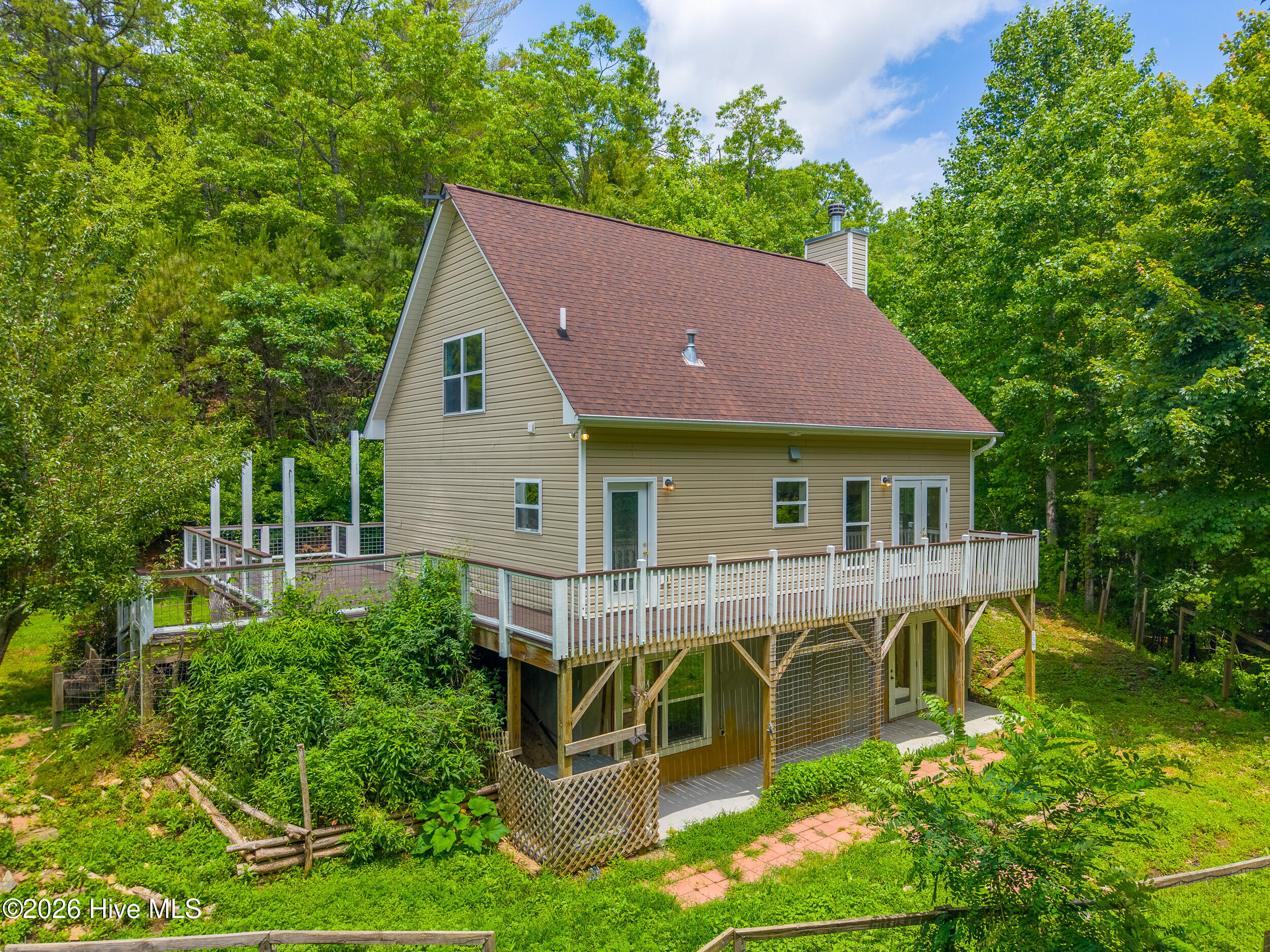1044 Shell Stand Road Almond, NC 28702 - Photo 4 of 74