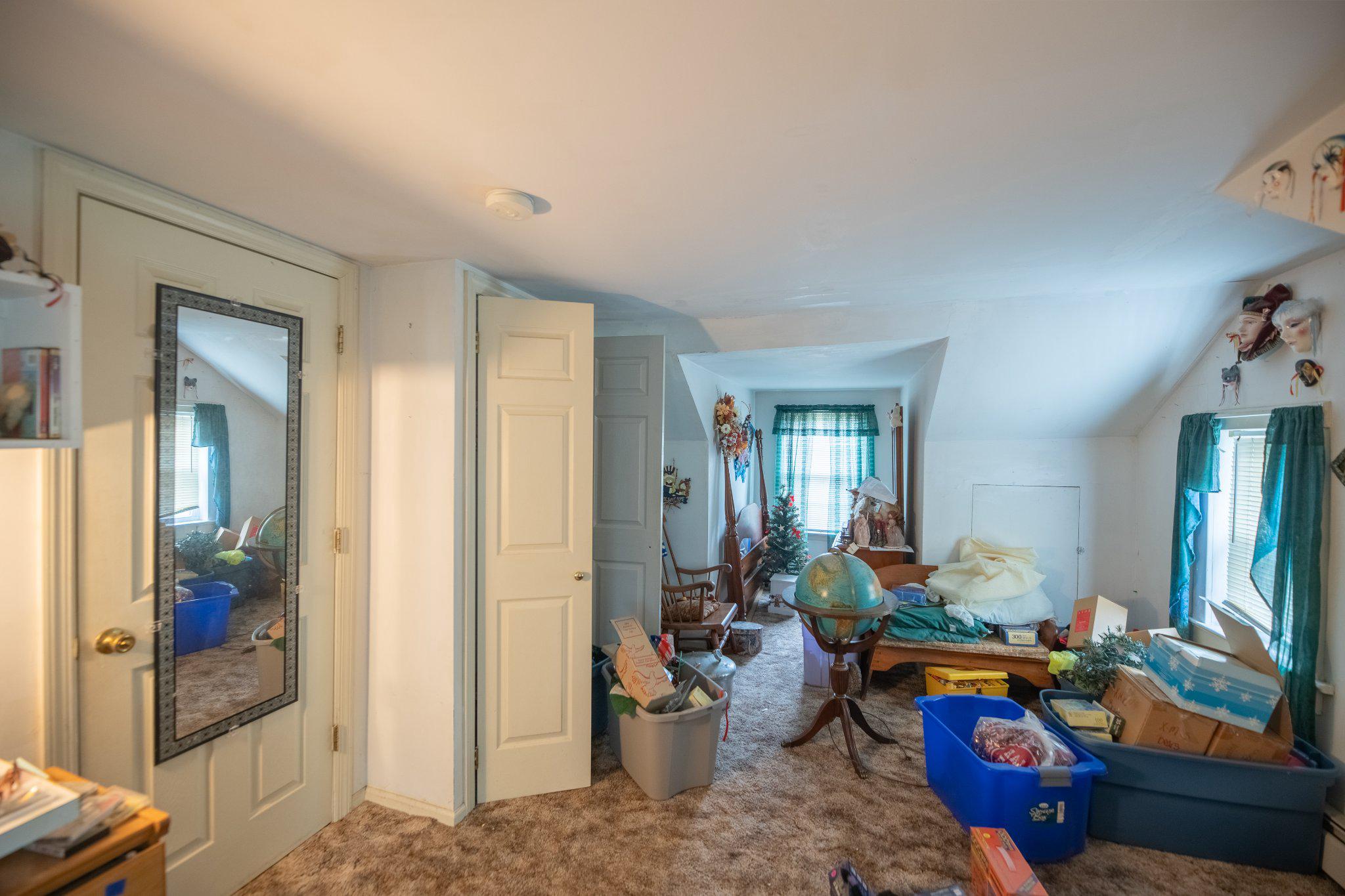 57 Diverty Road Pennington, NJ 08534 - Photo 37 of 86 Cluttered space with charming potential.